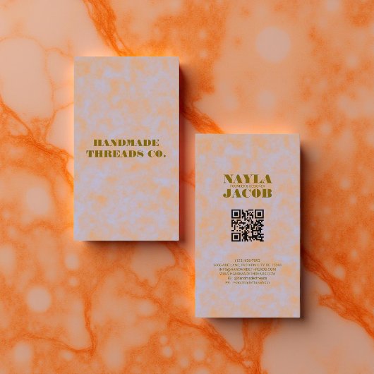 水彩紫とオレンジの手作り服 名刺