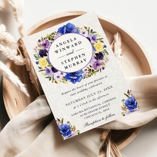 水彩紫色和奶油色花环婚礼 招待状