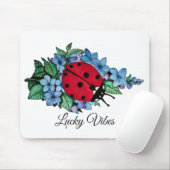 水彩色かわいいラディバードと青い野生の花 マウスパッド (マウス)