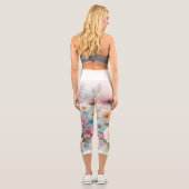 水彩花と海と海のビーチ カプリレギンス (裏面)