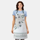 水彩花柄オールプリントエプロン エプロン (着用した状態)