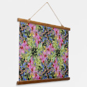 水彩花模様イエローグリーンピンク 吊り下げ型タペストリー (傾斜あり)