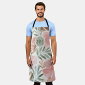 水彩花模様モノグラム エプロン (着用した状態)