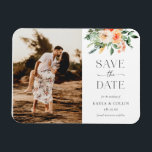 水彩花模様結婚の写真の保存日付 マグネット<br><div class="desc">この日エレガント付を保存する家族や友人に日付を保存する完璧な方法のためのピンクのペチ頼ーな花模様が特徴！「クリックデザインツールを使用して編集」ボタンをクリックして、文字の色や背景色などを編集。</div>