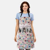 水彩花母オールオーバープリントエプロン エプロン (着用した状態)