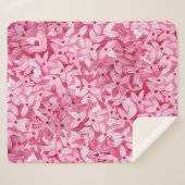 水彩薄紫花:ピンクのフローラ背景 シェルパブランケット (正面(横))