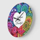 水彩虹曼荼羅とハート ラージ壁時計 (傾斜)