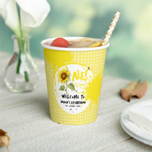 水彩蝶とヒマワリ1日の誕生日 紙コップ (インサイチュ)