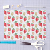水彩赤とピンクのイチゴ 薄葉紙 (クラフト)