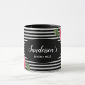 水彩赤とピンクの花ブラックグレーのストライプ花 マグカップ (中央)