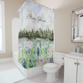 水彩青モノグラムの紫の花草地 シャワーカーテン (インサイチュ)