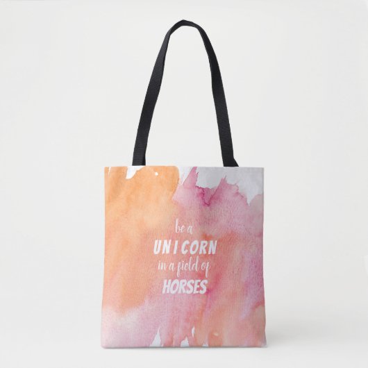 水彩馬のフィールドでユニコーンになるトート トートバッグ (正面)