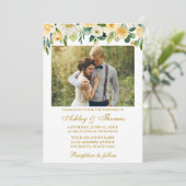 水彩黄白色フローラ写真結婚の金ゴールド 招待状 (スタンド正面)