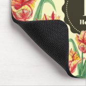 水彩黄色のオウムのチューリップフローラモノグラム マウスパッド (コーナー)