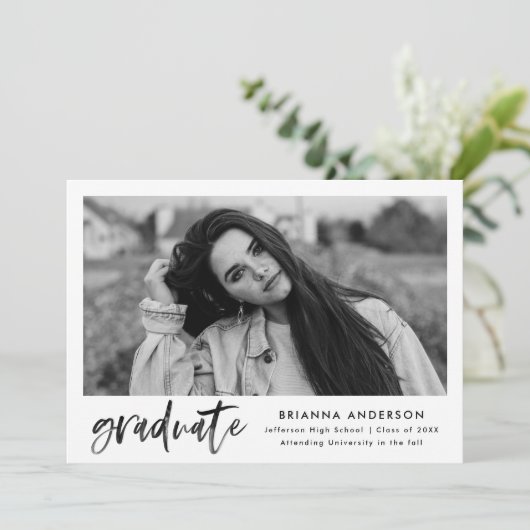 水彩黒筆スクリプト卒業パーティー 招待状 (スタンド正面)