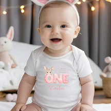 水彩　うさぎさんお誕生日おめでとう　1歳