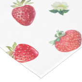 水性イチゴ果実及びイチゴ花 ミディアムテーブルランナー (コーナー)