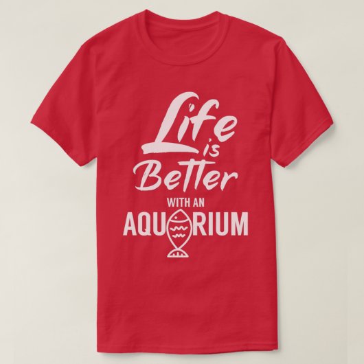 水族館の方が生活が良い5 Tシャツ (デザイン正面)