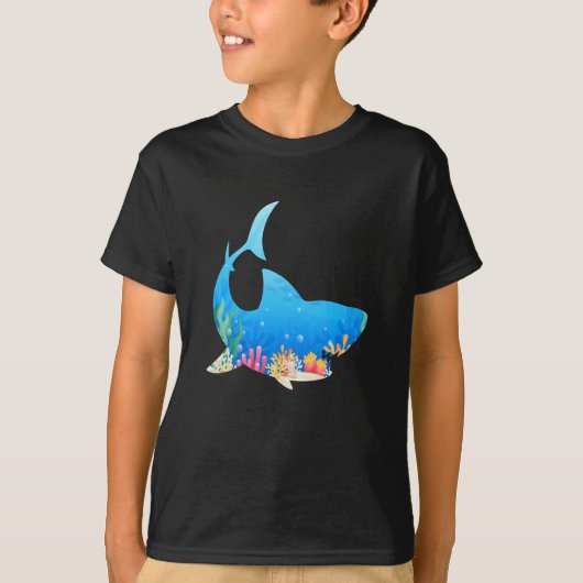 水族館サメのカラフルの贈り物おもしろい Tシャツ (正面)