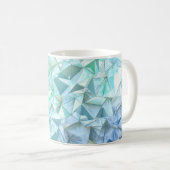 水晶の三角形の背景。 コーヒーマグカップ (正面右)