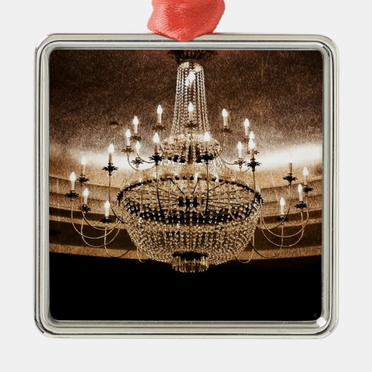 水晶シャンデリアは輝きの魅力的なオーナメントを眩まします メタルオーナメント (正面)