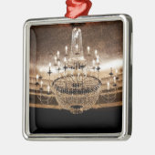 水晶シャンデリアは輝きの魅力的なオーナメントを眩まします メタルオーナメント (左)