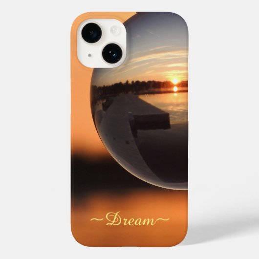 水晶ボールの上に夕日 – 夢 Case-Mate iPhoneケース (裏面)