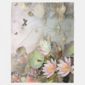 水植物学による蓮の芸術的静け フリースブランケット (正面)