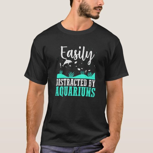 水槽  簡単に気が散る  熱帯魚  水槽  熱帯魚 Tシャツ (正面)
