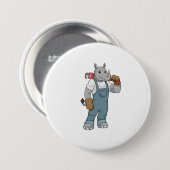 水汲みポンプのプライヤー付きRhino as Handyman 缶バッジ (正面&裏面)