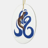 水泳のカワウソのオーナメント セラミックオーナメント (左)