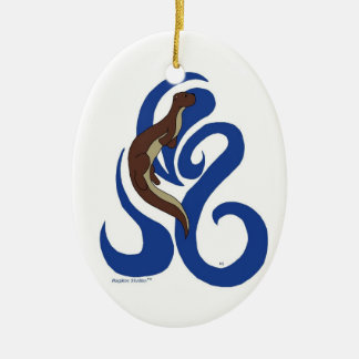 水泳のカワウソのオーナメント セラミックオーナメント