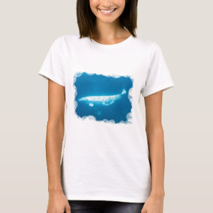 水泳のシロイルカのクジラの女性Tシャツ Tシャツ