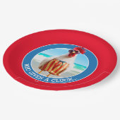 水泳パンツのビーチのオンドリの男Chillin ペーパープレート (アングル)