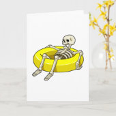 水泳リングを持った骸骨 カード (黄色い花)