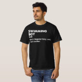 水泳少年 面白い定義 水泳選手 Tシャツ (正面フル)
