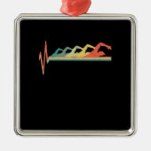 水泳泳ぐ人ハートビートギフトプレミアム メタルオーナメント (正面)