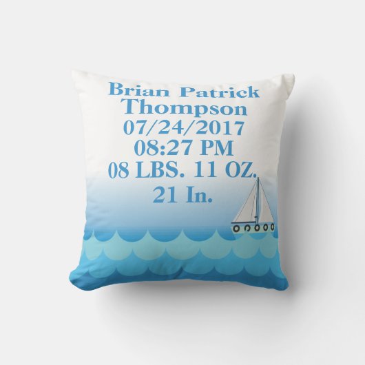 水海の海ボートの航行の男の赤ちゃんの誕生Stats クッション (正面)