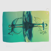 水滴が水タオルに飛び散る ゴルフタオル (横)