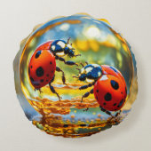 水滴のラディバグ ラウンドクッション (裏面)