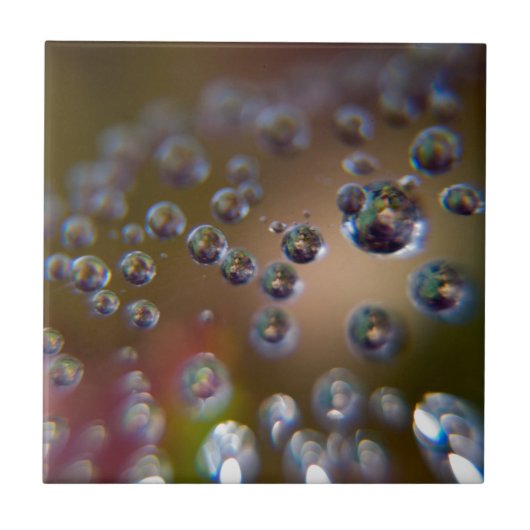 水滴 – 作動中の水 タイル (正面)