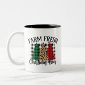 水牛の格子柄とヒョウ柄のキストマの木 ツートーンマグカップ (左)