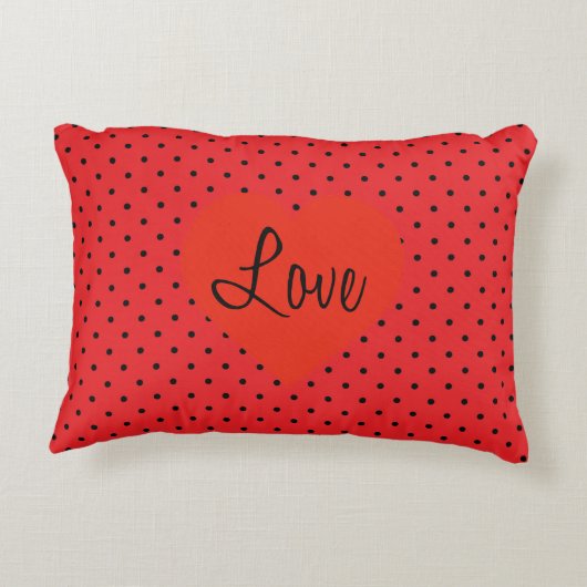 水玉模様と赤いハートのアクセント枕 アクセントクッション (裏面)
