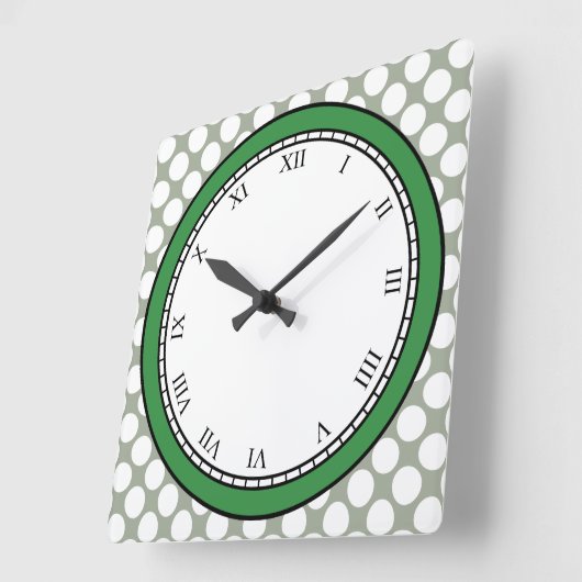 水玉模様のカラフルローマ数字の白(任意の色) スクエア壁時計 (傾斜)