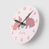 水玉模様のバニー ラウンド壁時計 (傾斜)