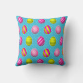水玉模様の背景のカラフルなイースターエッグ クッション (裏面)