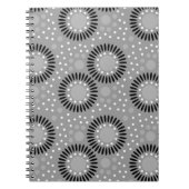 水玉模様の花のノート: 灰色 ノートブック (正面)