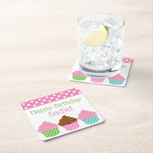 水玉模様カップケーキパーソナライズされた紙コースター スクエアペーパーコースター (インサイチュ)