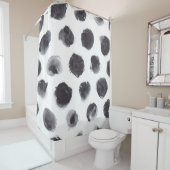 水玉模様パターン：黒、グレー。 シャワーカーテン (インサイチュ)
