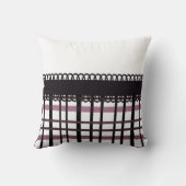 水玉模様及び格子縞のパーティーの~のピンク クッション (裏面)